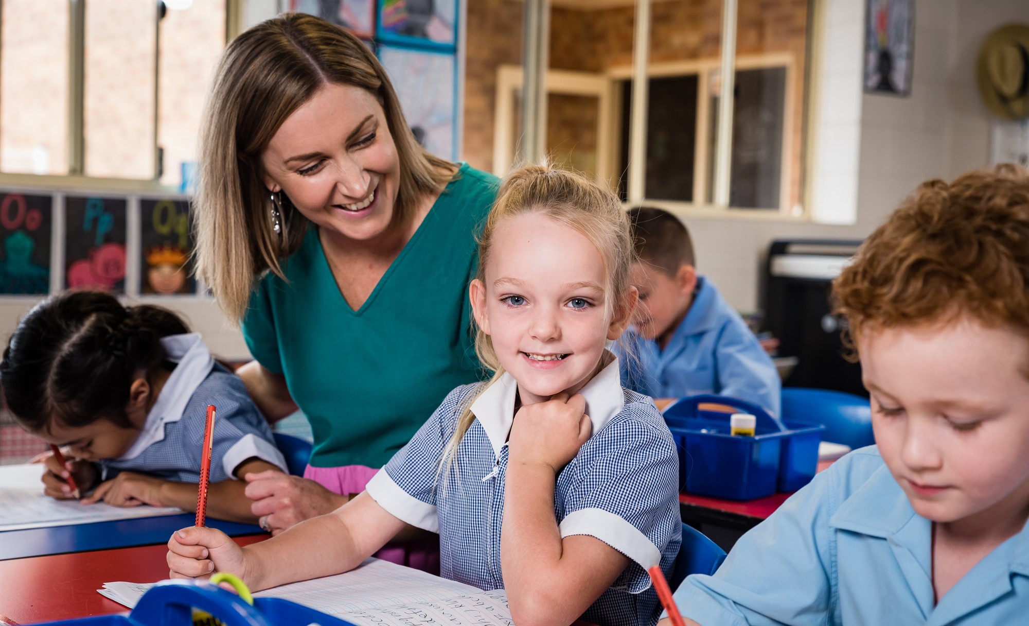 Welcome To Holy Name Primary School, Toowoomba